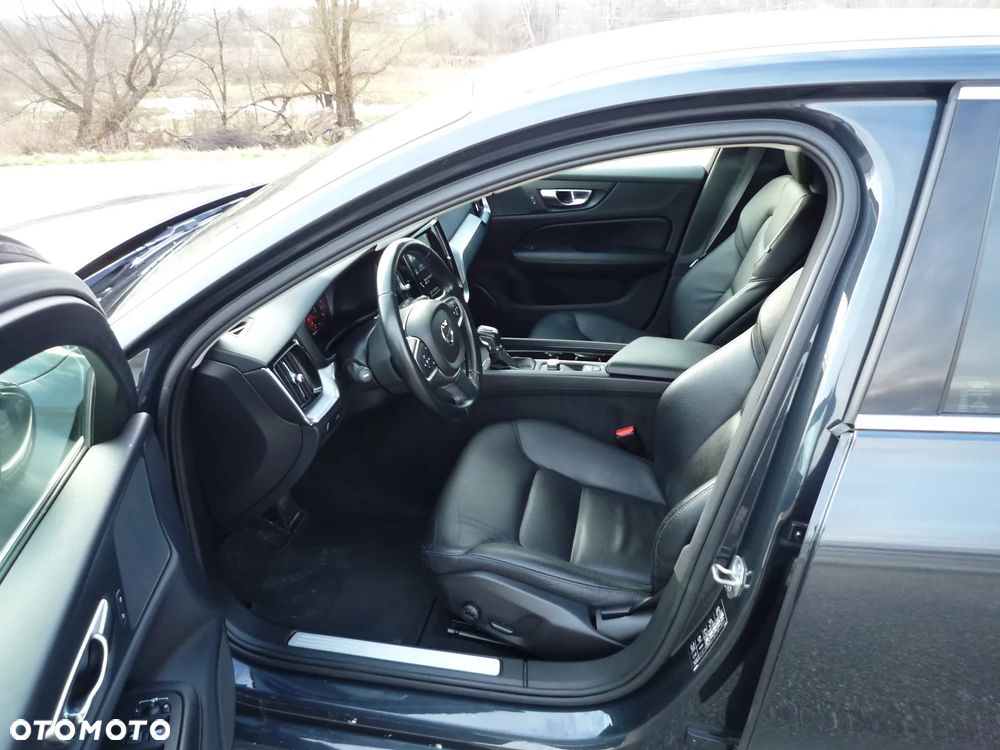 Volvo V60 D3 Geartronic Summum - 12