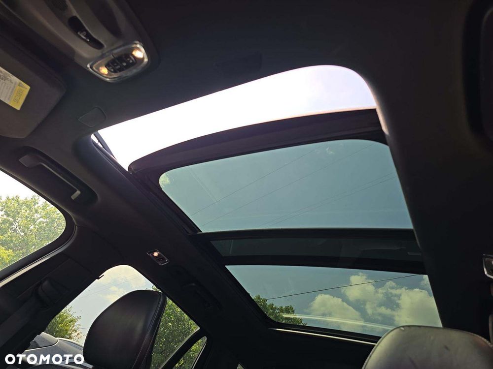Volvo XC 90 T6 AWD R-Design - 12