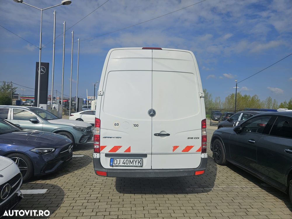Mercedes-Benz Sprinter 319 Cdi Furgon extralung - 6