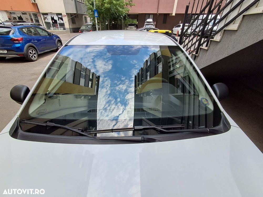 Dacia Logan ECO-G 100 Essential - 4