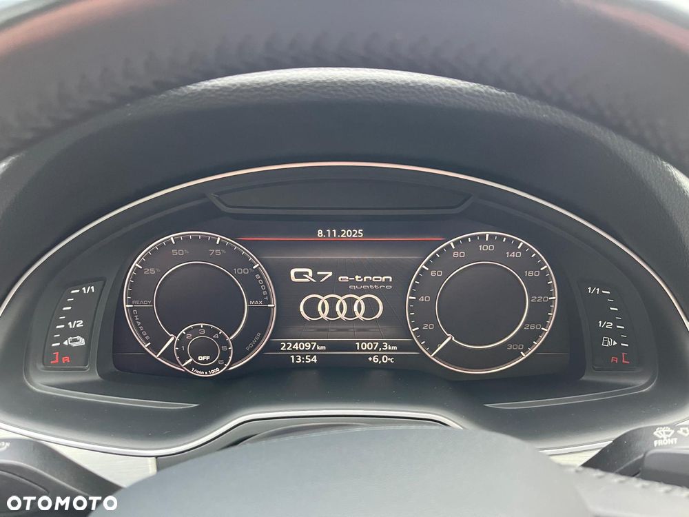 Audi Q7 - 6
