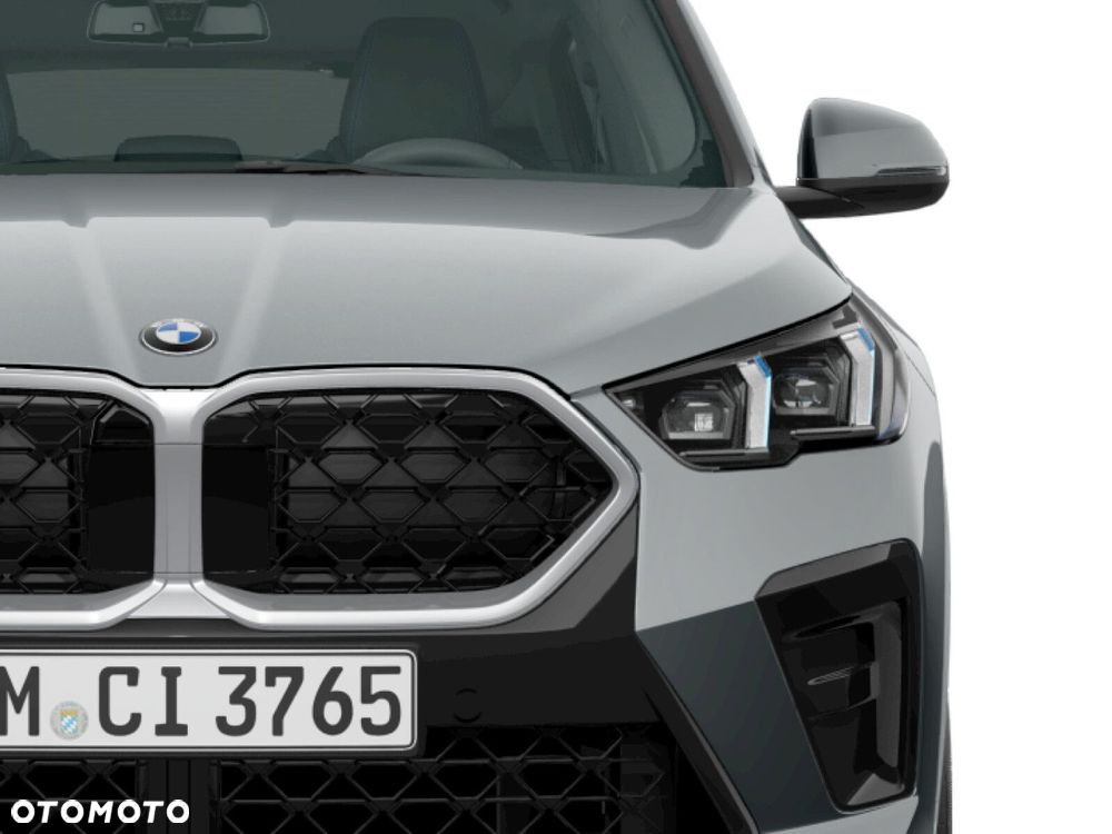 BMW X2 - 5