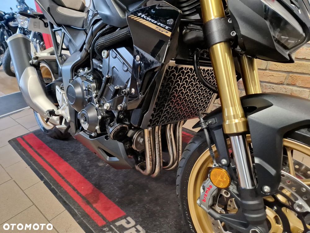 Honda Hornet - 31