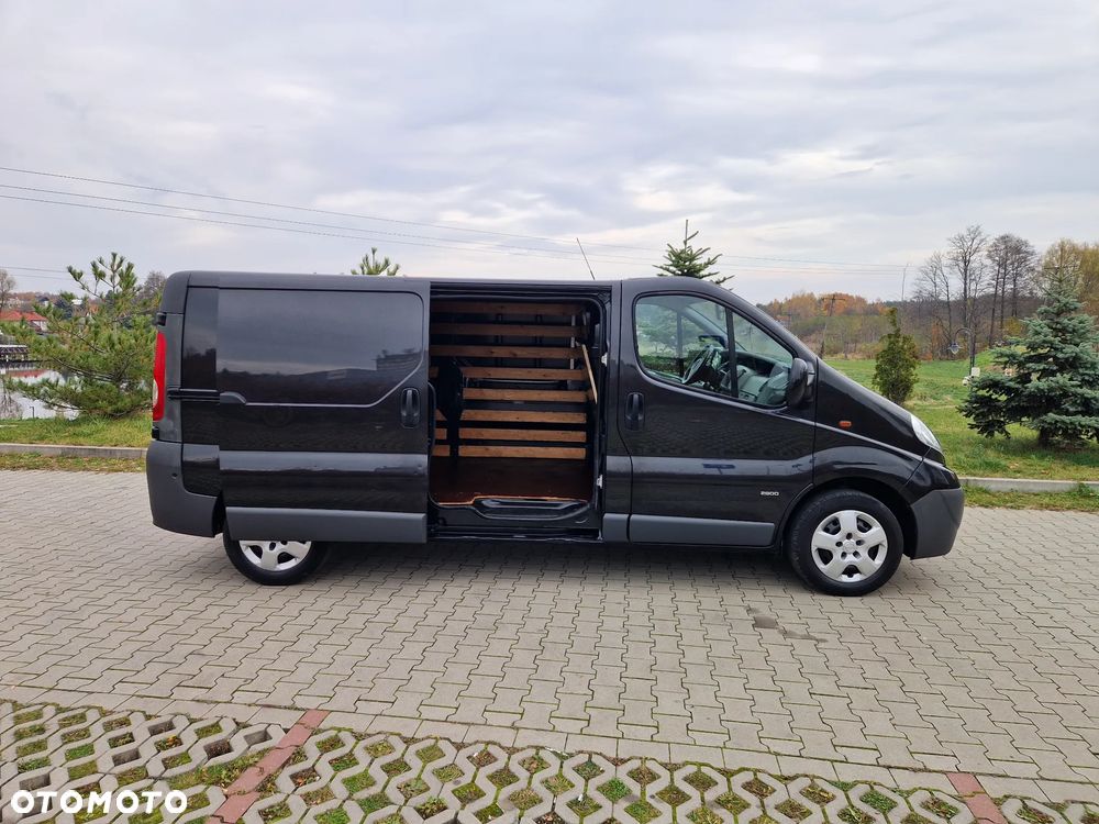 Opel Vivaro - 14
