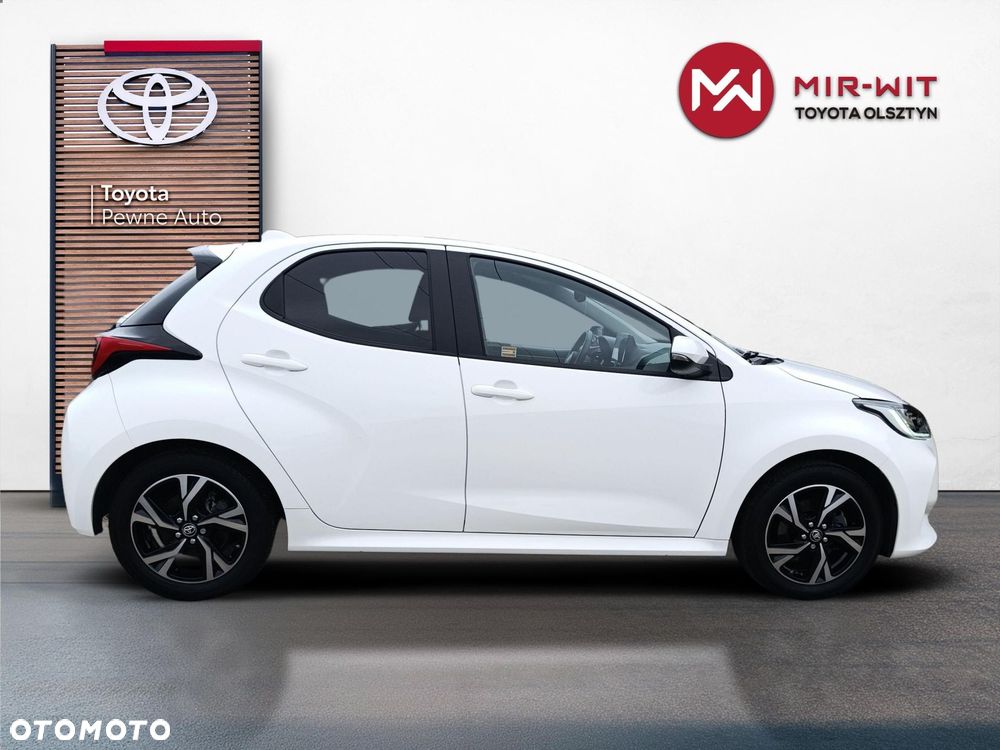 Toyota Yaris Hybrid 1.5 Style - 6