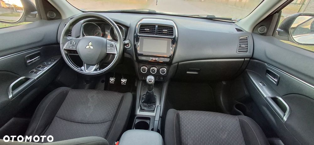 Mitsubishi ASX - 19