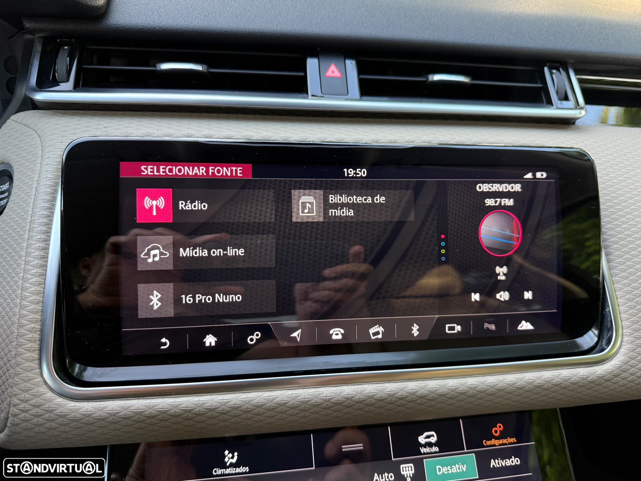 Land Rover Range Rover Velar 3.0 D R-Dynamic S - 35