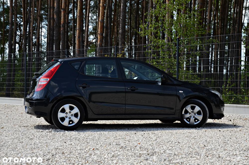 Hyundai i30 1.4 Classic + EU5 - 25