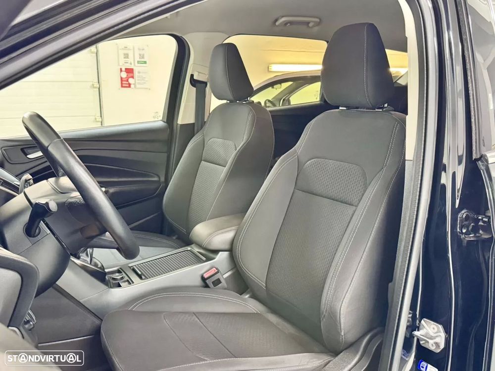 Ford Kuga 1.5 TDCi Titanium - 24