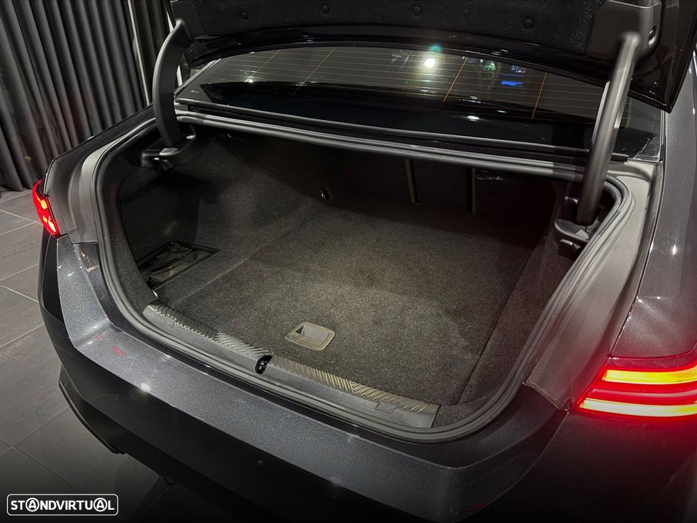 BMW i5 eDrive40 Pack Desportivo M - 49