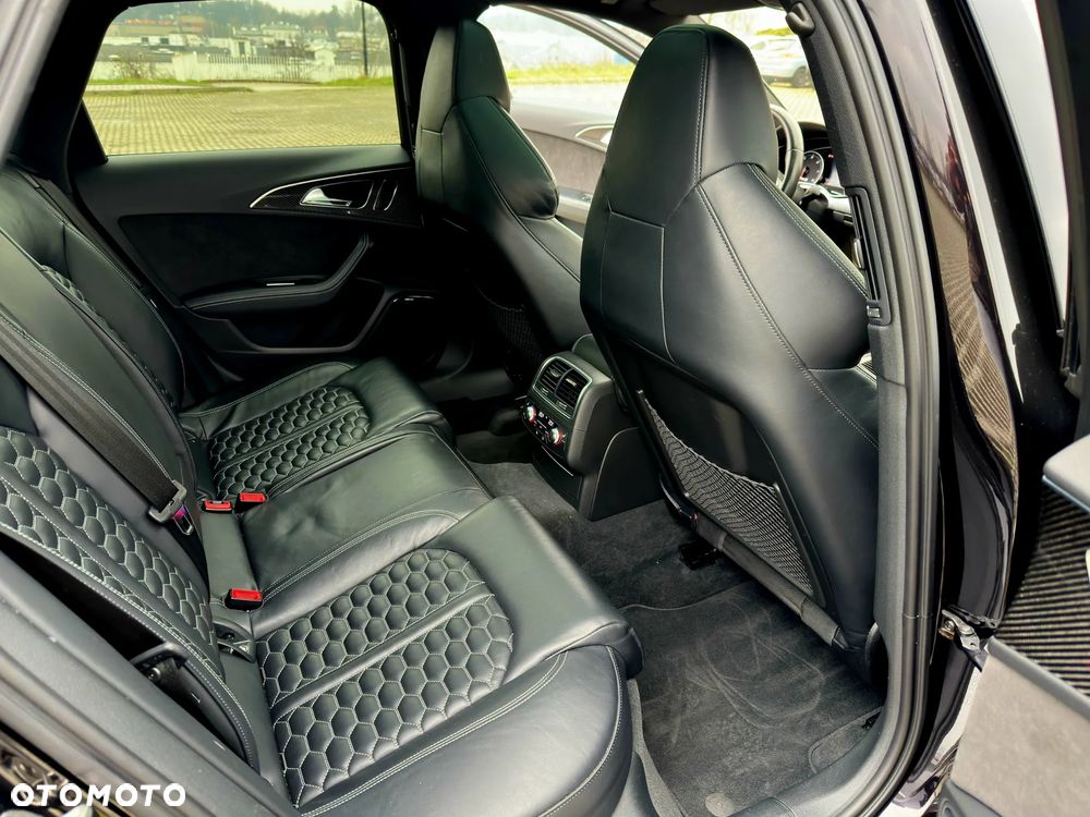 Audi RS6 Avant - 31