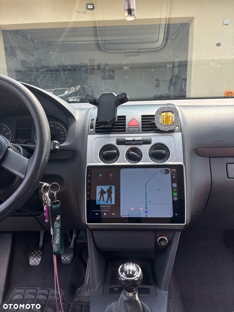 Volkswagen Touran 1.6 - 14