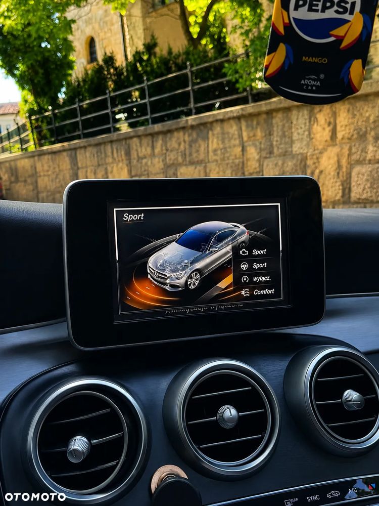 Mercedes-Benz Klasa C 220 d 9G-Tronic - 18