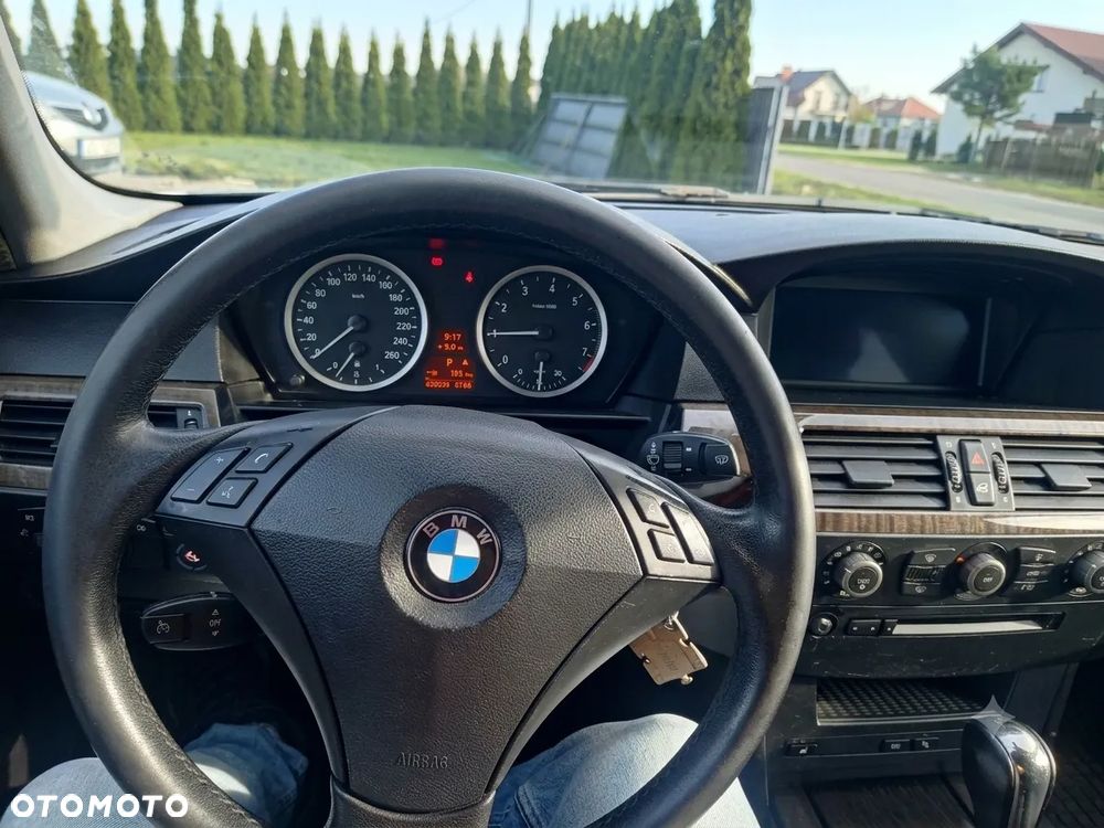 BMW Seria 5 - 8