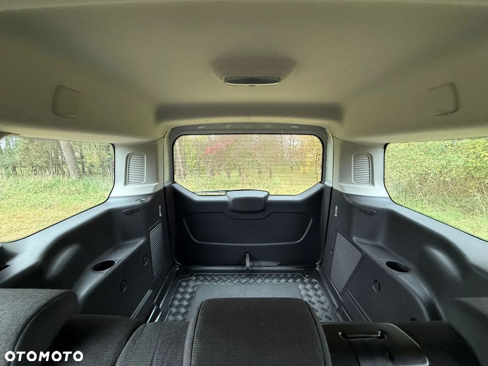 Ford Transit Connect - 14