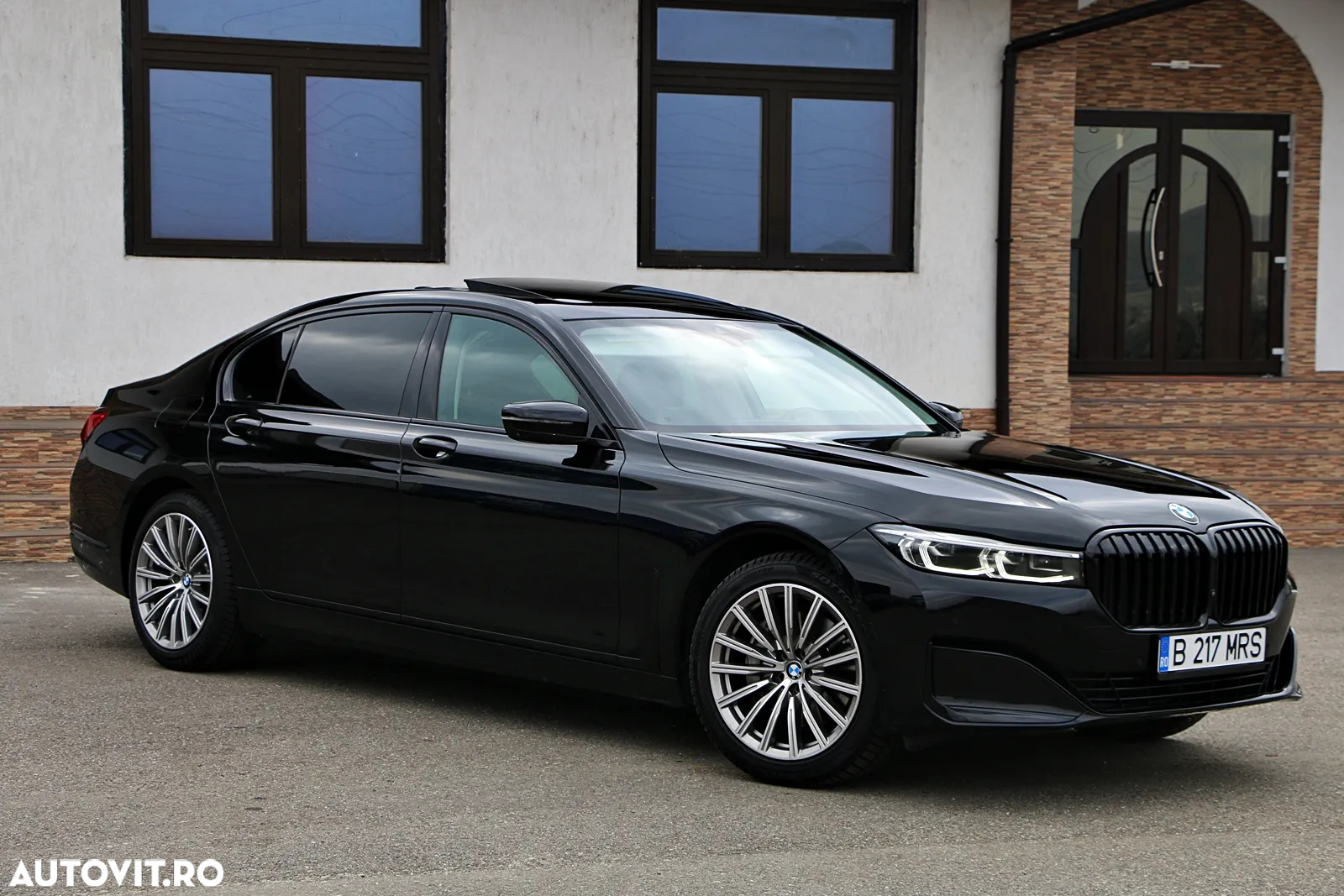 BMW Seria 7 740Li xDrive - 12