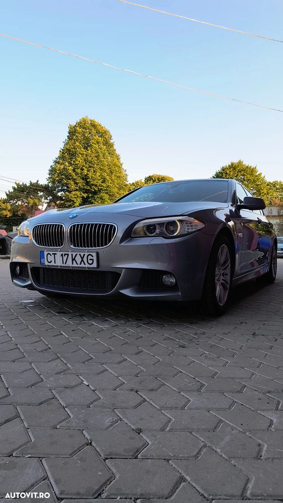 BMW Seria 5 520i Sport-Aut. - 3