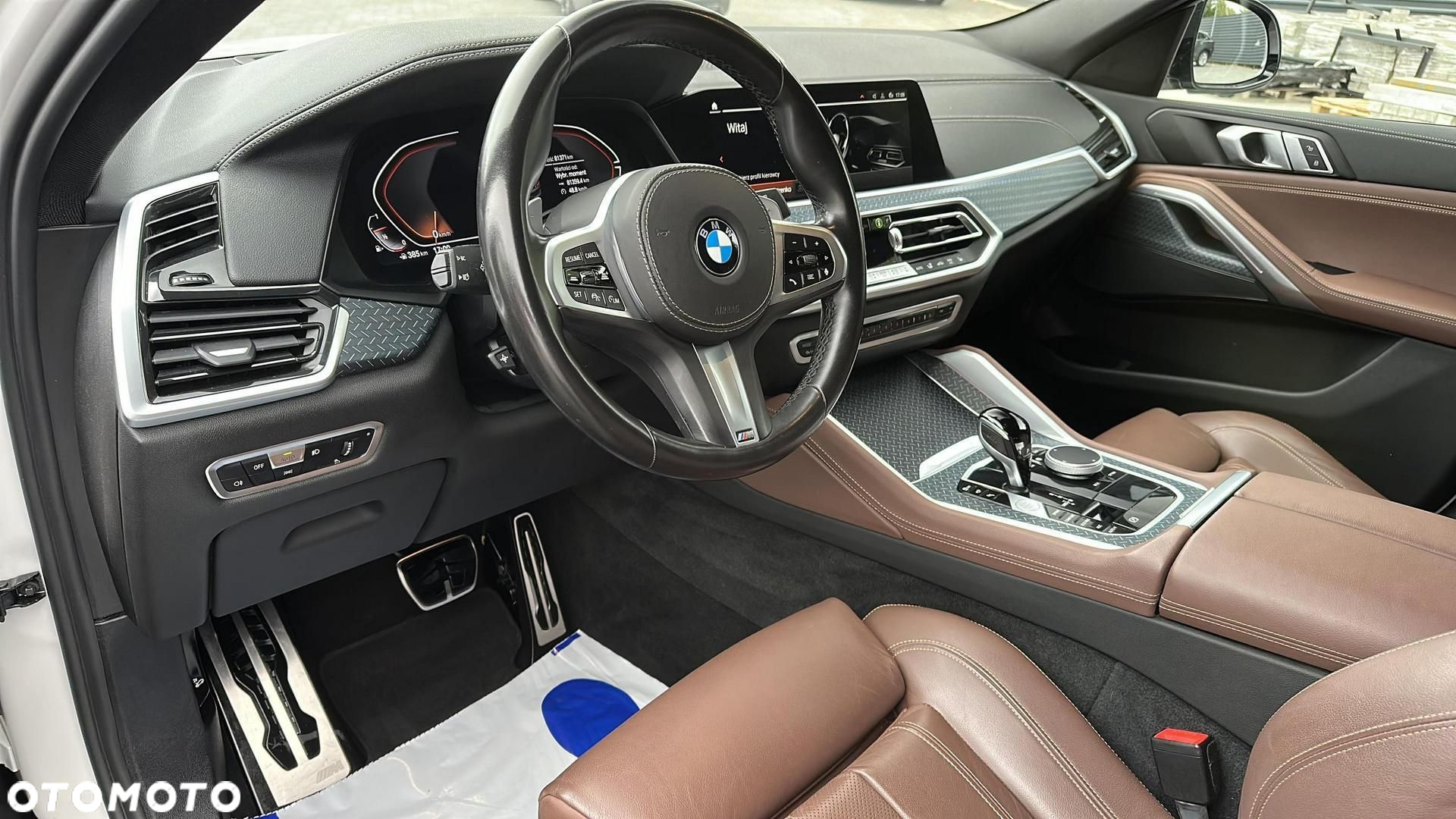 BMW X6 xDrive40i mHEV - 11