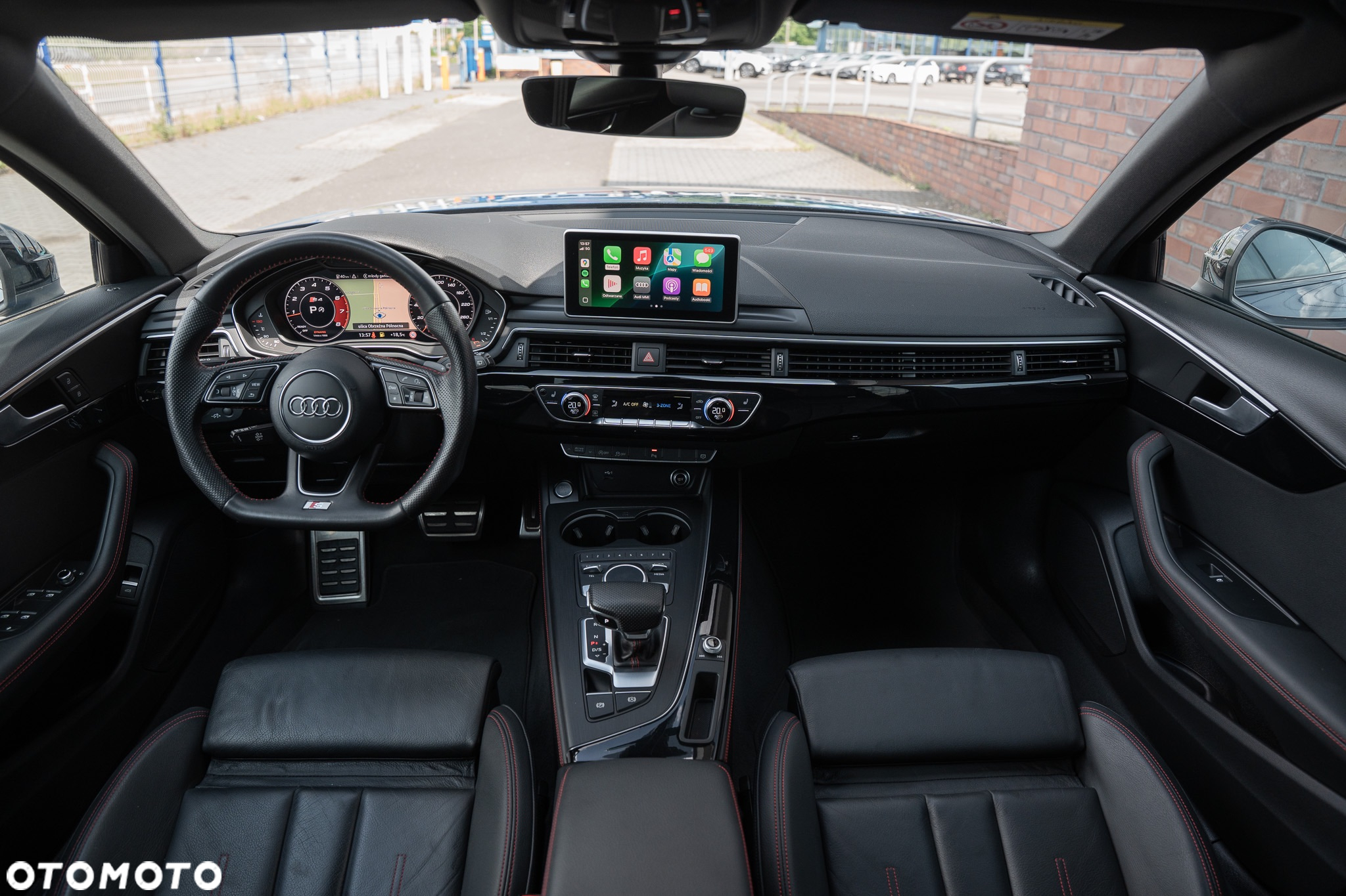 Audi A4 Avant 2.0 TFSI ultra S tronic - 4