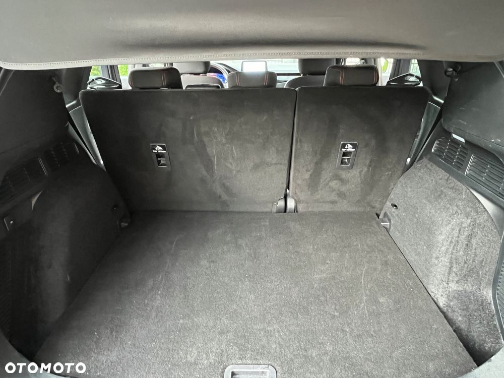 Ford Kuga 1.5 EcoBlue ST-LINE - 26