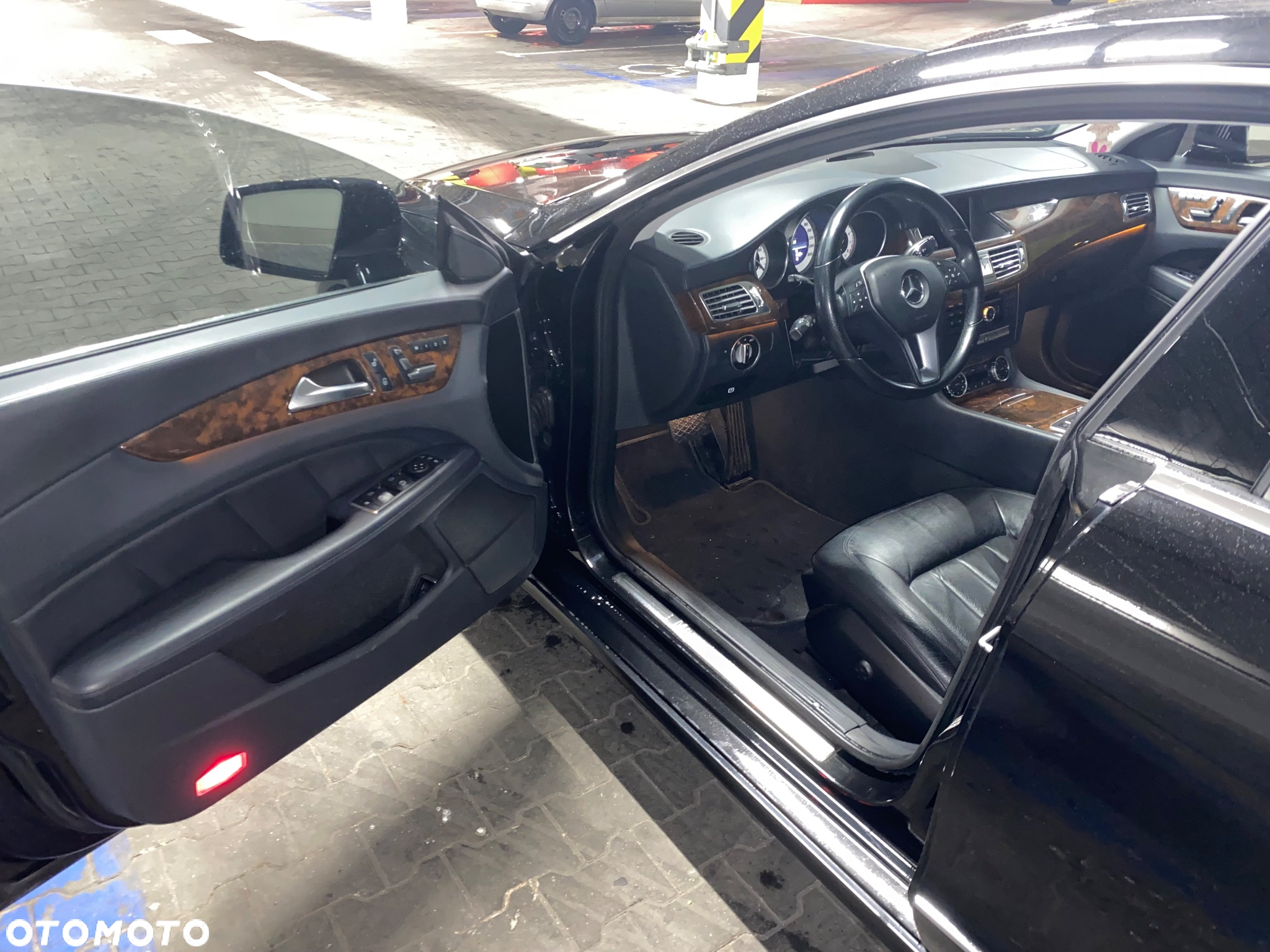 Mercedes-Benz CLS 350 BlueEffICIENCY - 15