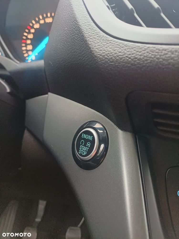 Ford Kuga 1.5 EcoBoost 2x4 Trend - 20