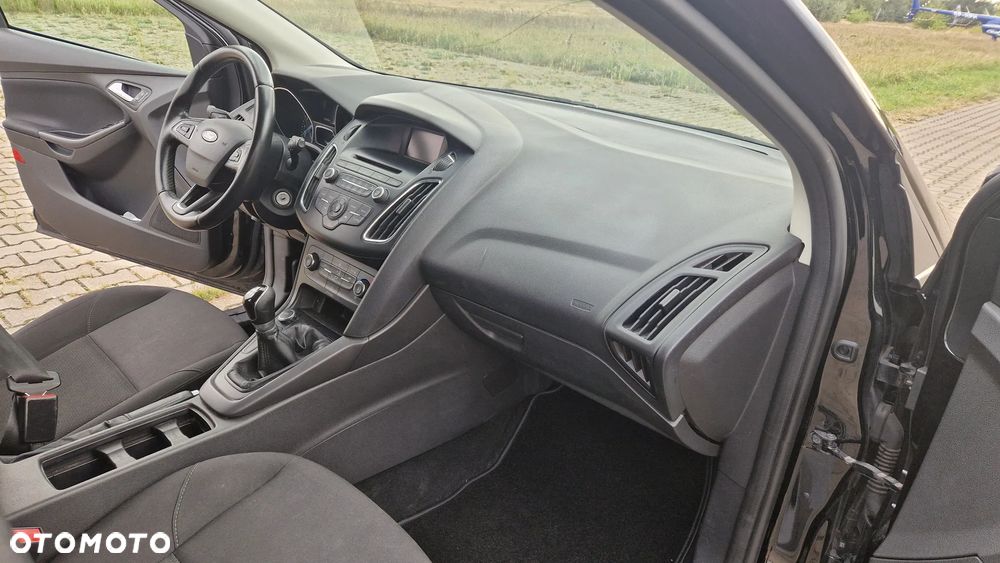 Ford Focus - 10