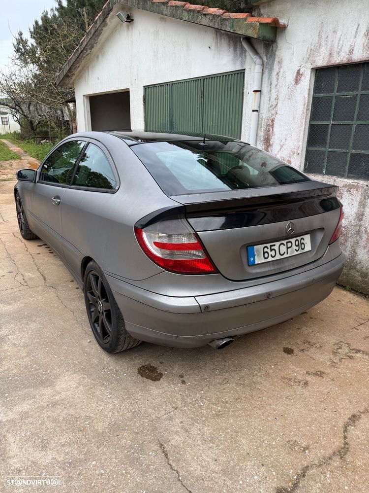Mercedes-Benz C 220 - 2