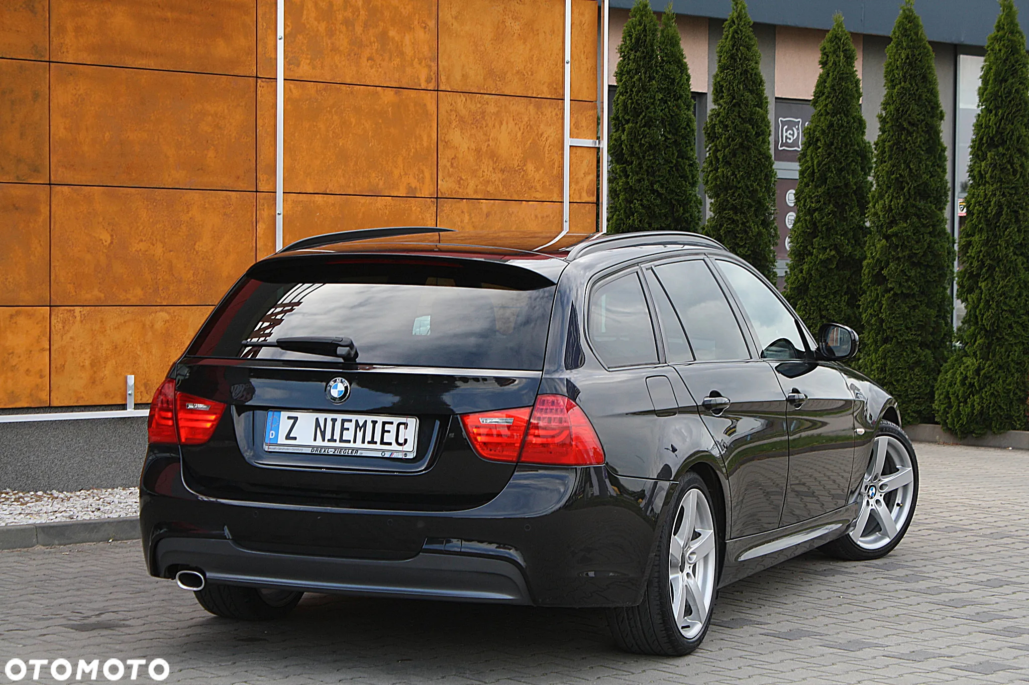 BMW Seria 3 320d Touring Sport-Aut Sport Line - 14