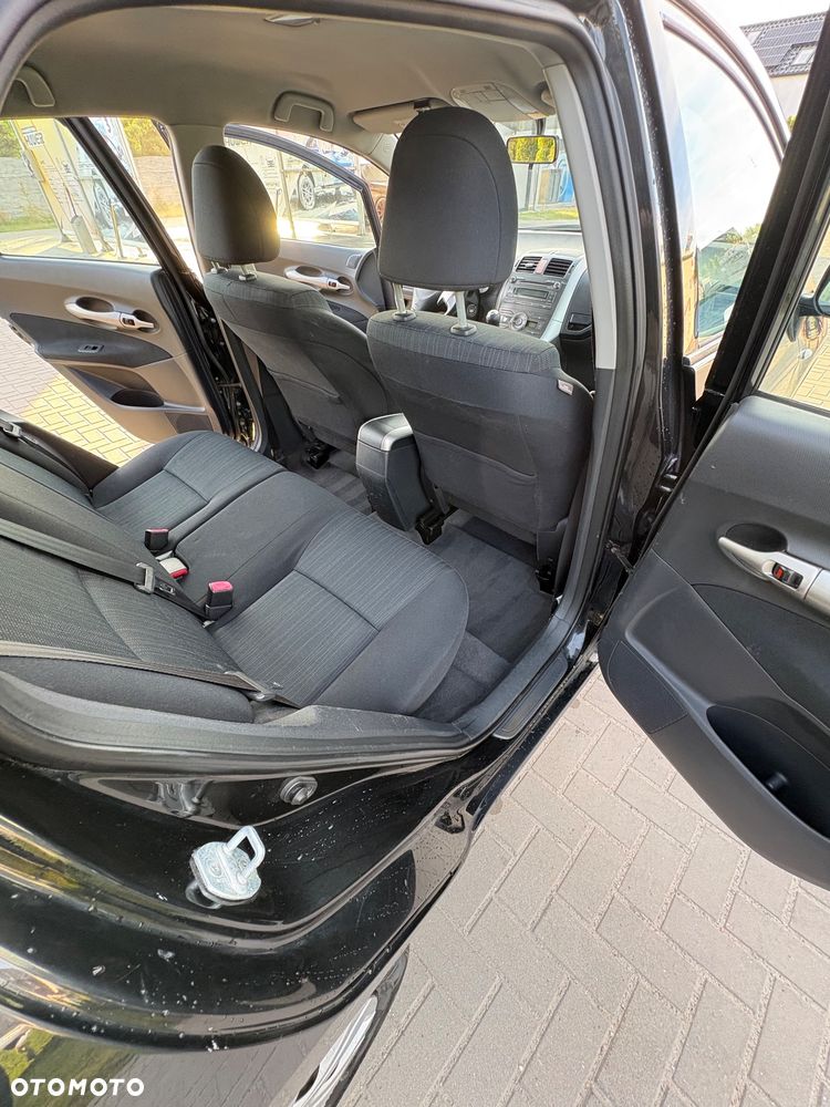 Toyota Auris 1.4 VVT-i - 16