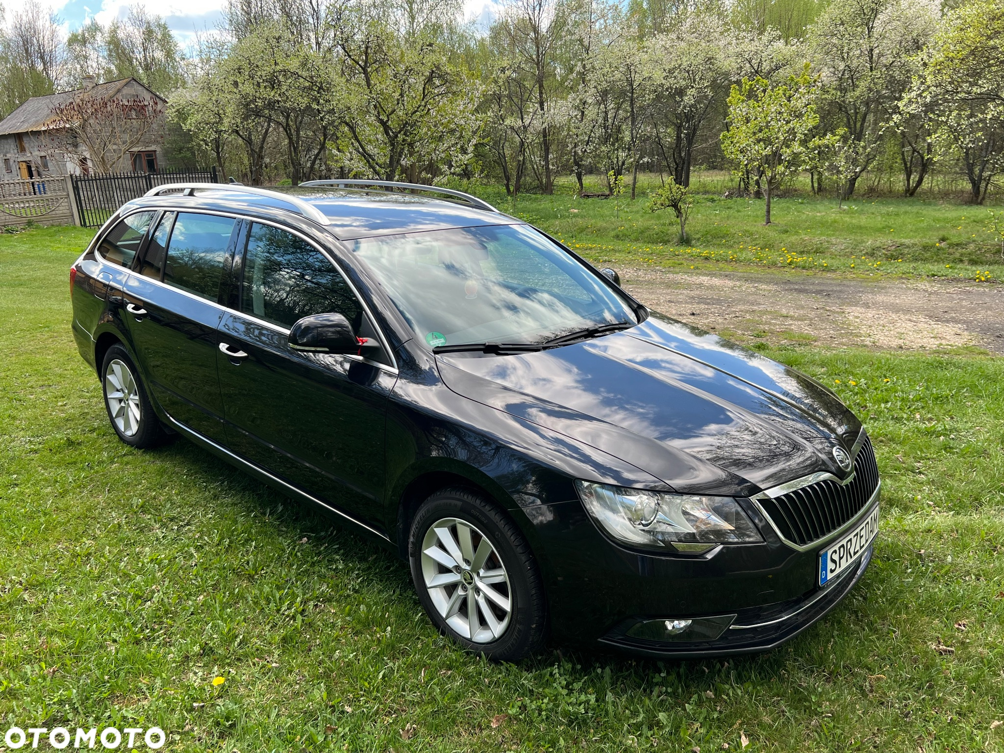 Skoda Superb 2.0 TDI Business - 27