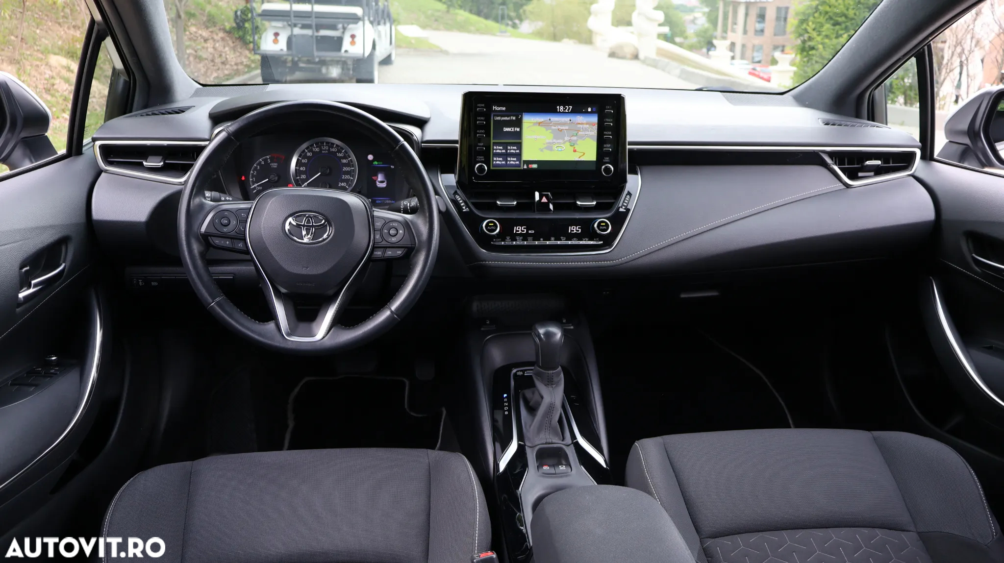 Toyota Corolla - 6