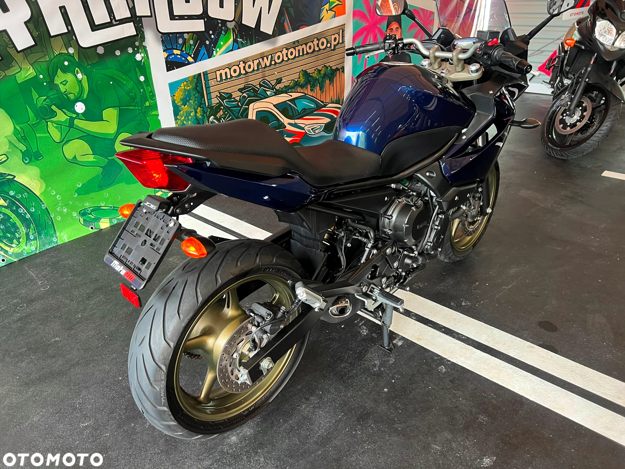 Yamaha XJ - 13