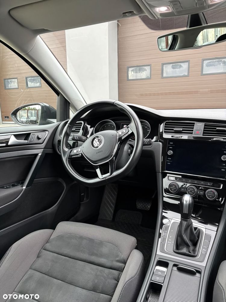 Volkswagen Golf 1.5 TSI BMT Evo Highline DSG - 29
