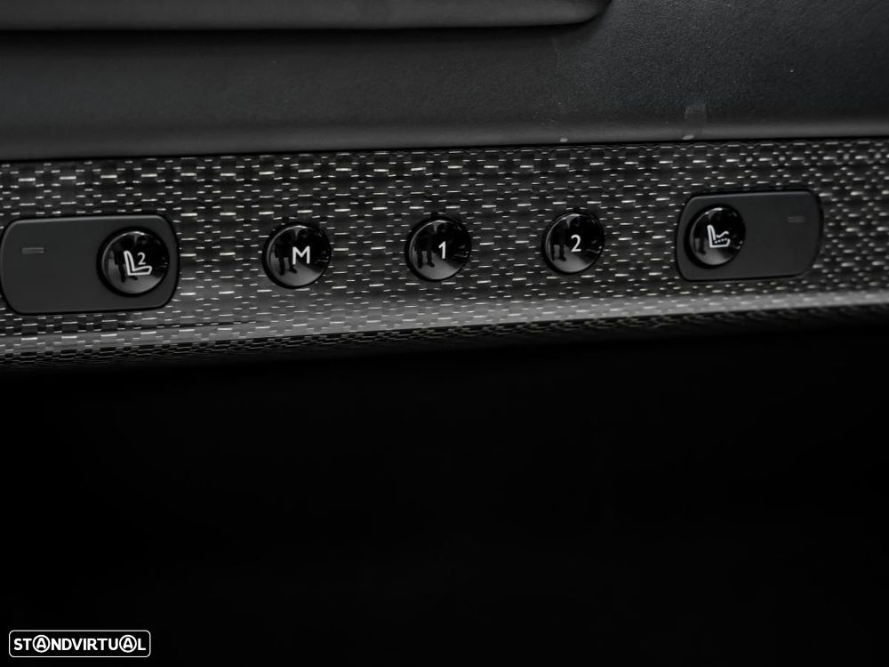 Rolls Royce Ghost Black Badge - 17