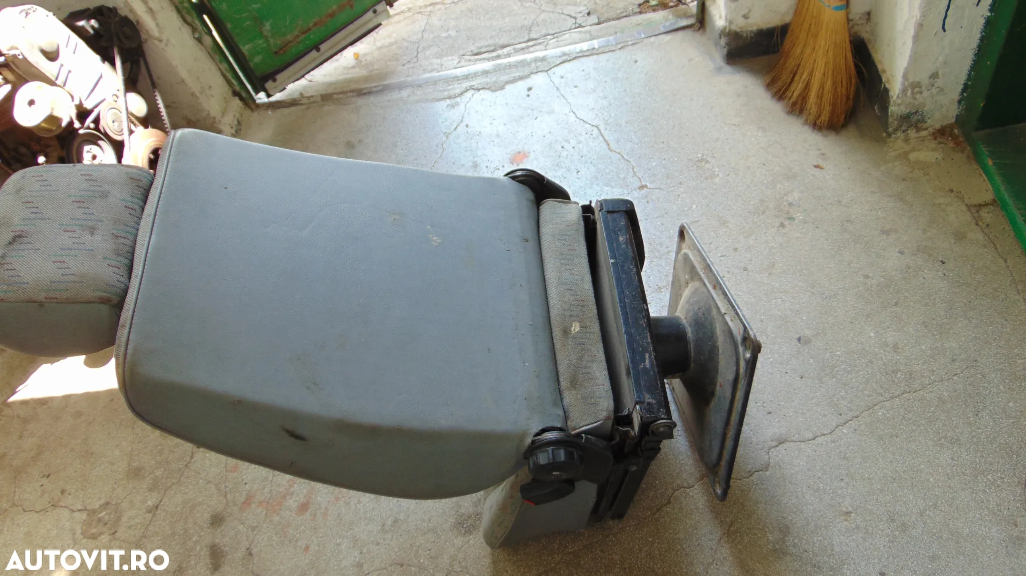 Scaun fata pasager rotativ  VW T4 Caravelle an 1992-2001 - 6