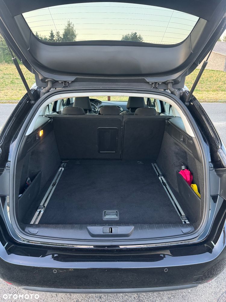 Peugeot 308 2.0 BlueHDi Allure S&S - 6