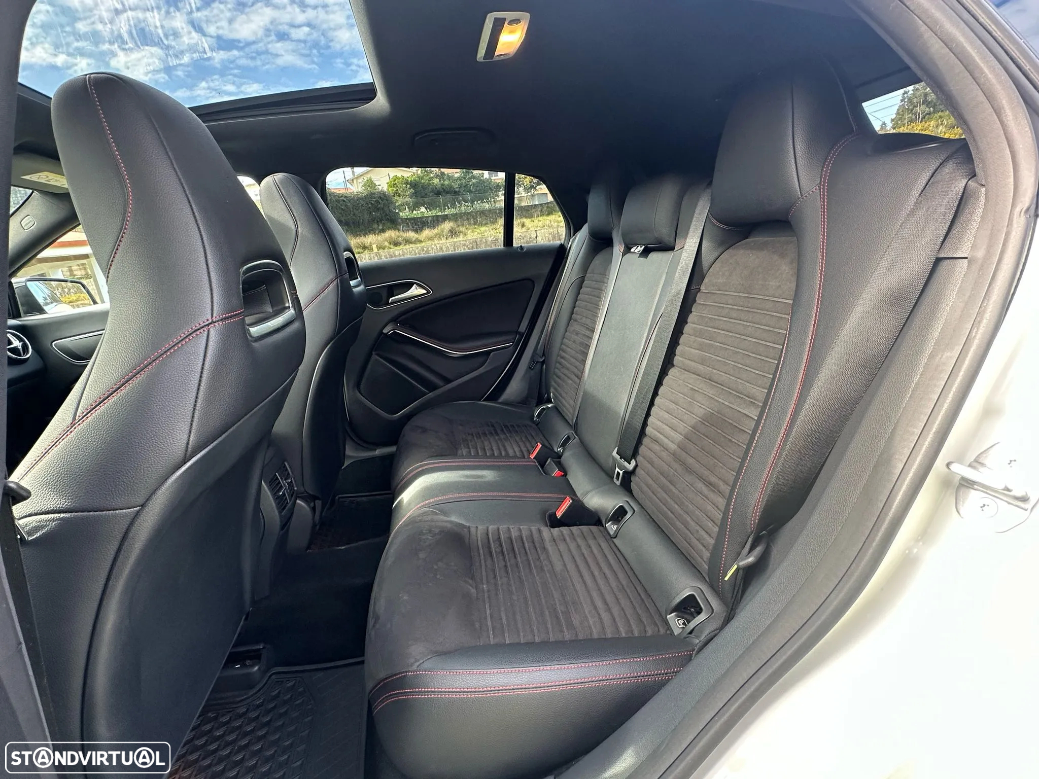 Mercedes-Benz CLA 180 d Shooting Brake AMG Line - 6