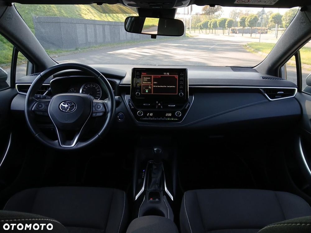 Toyota Corolla 1.8 Hybrid Comfort - 26