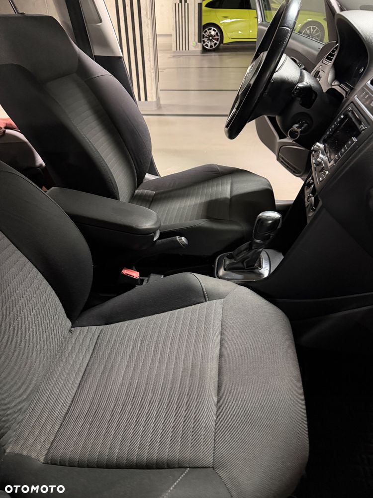 Volkswagen Polo - 16
