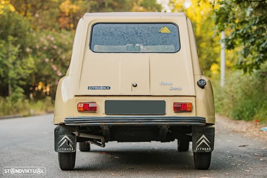 Citroën Dyane - 4