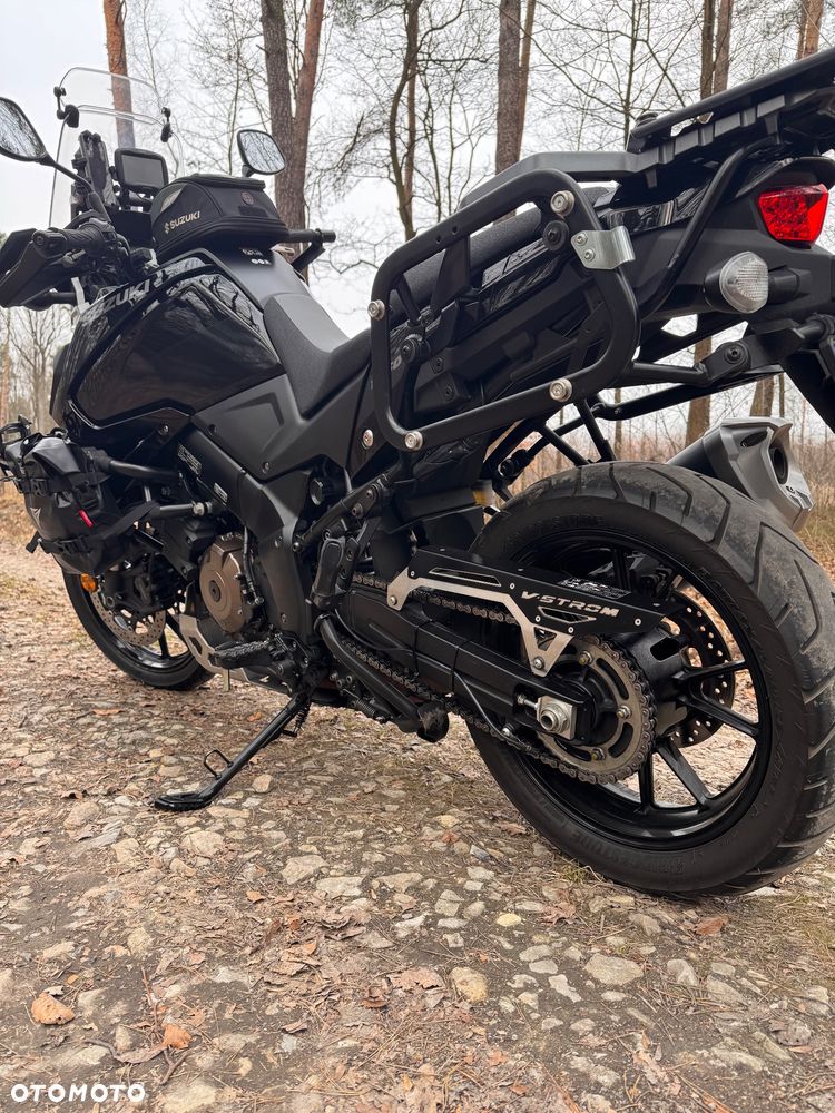 Suzuki V-STROM - 14