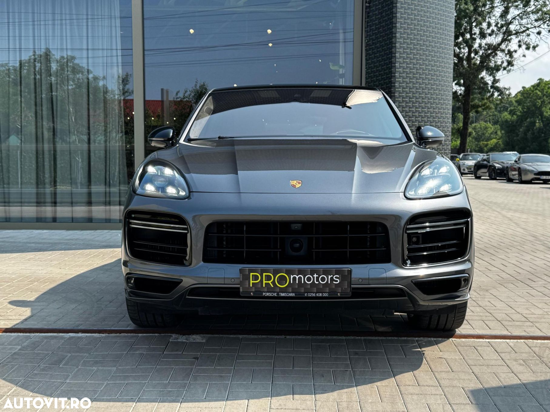 Porsche Cayenne - 11