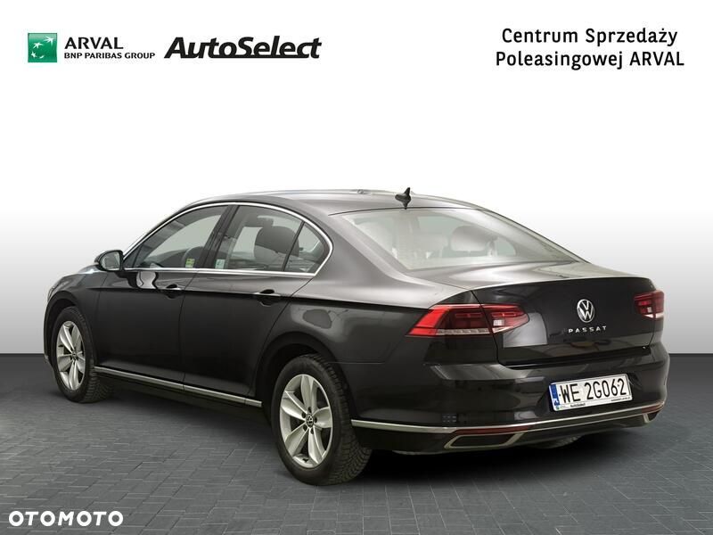 Volkswagen Passat 1.5 TSI EVO Elegance DSG - 3
