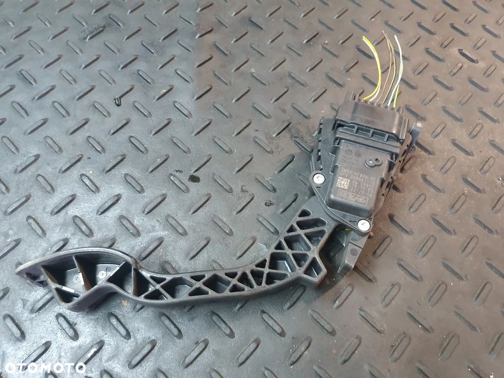 POTENCJOMETR GAZU FORD C-MAX I 1.6 TDCi 3M519F836AF 6PV00864110 - 1