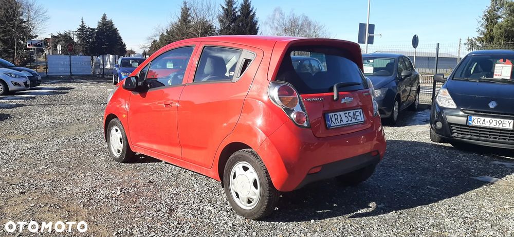 Chevrolet Spark - 21