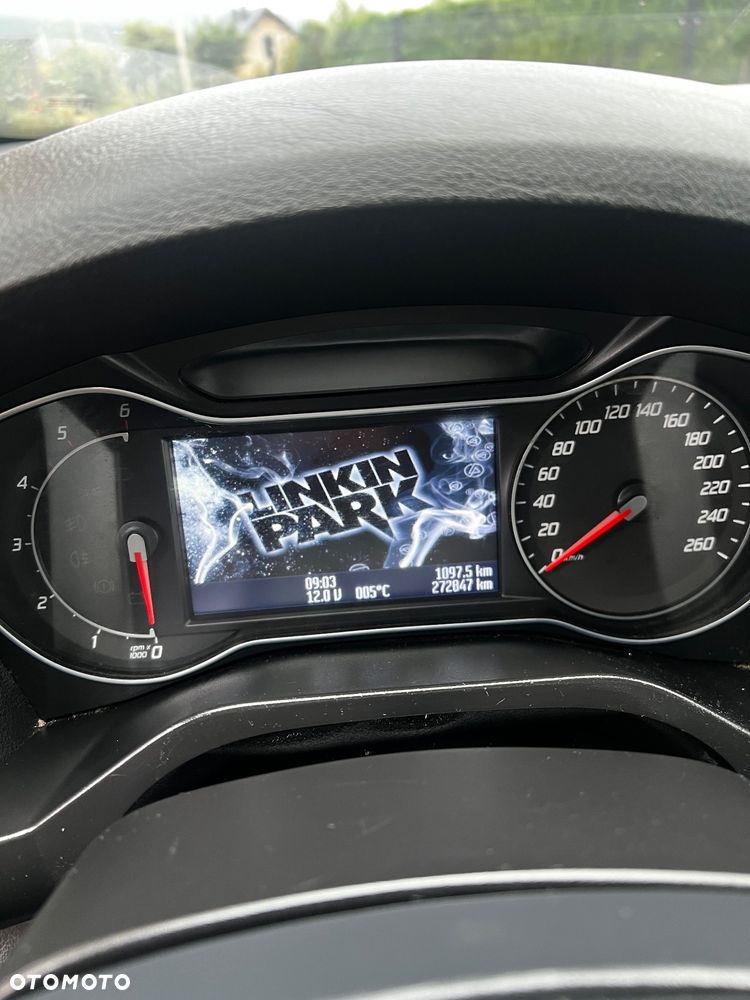 Ford S-Max - 25
