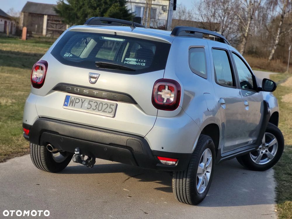 Dacia Duster 1.6 SCe Essential - 9