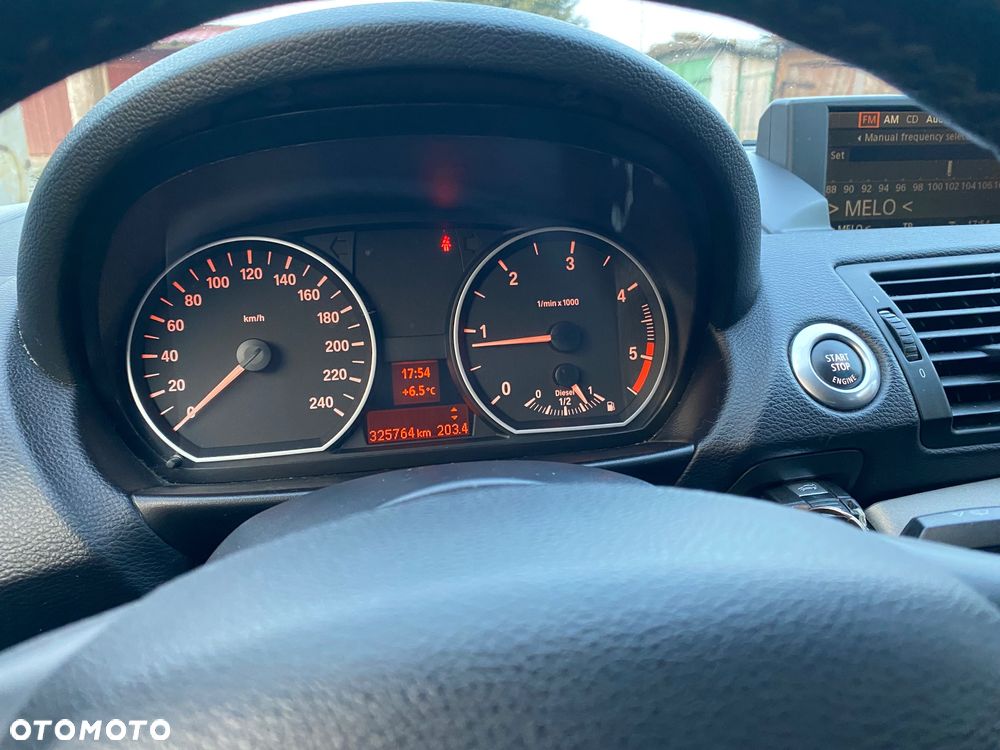 BMW Seria 1 118d - 12