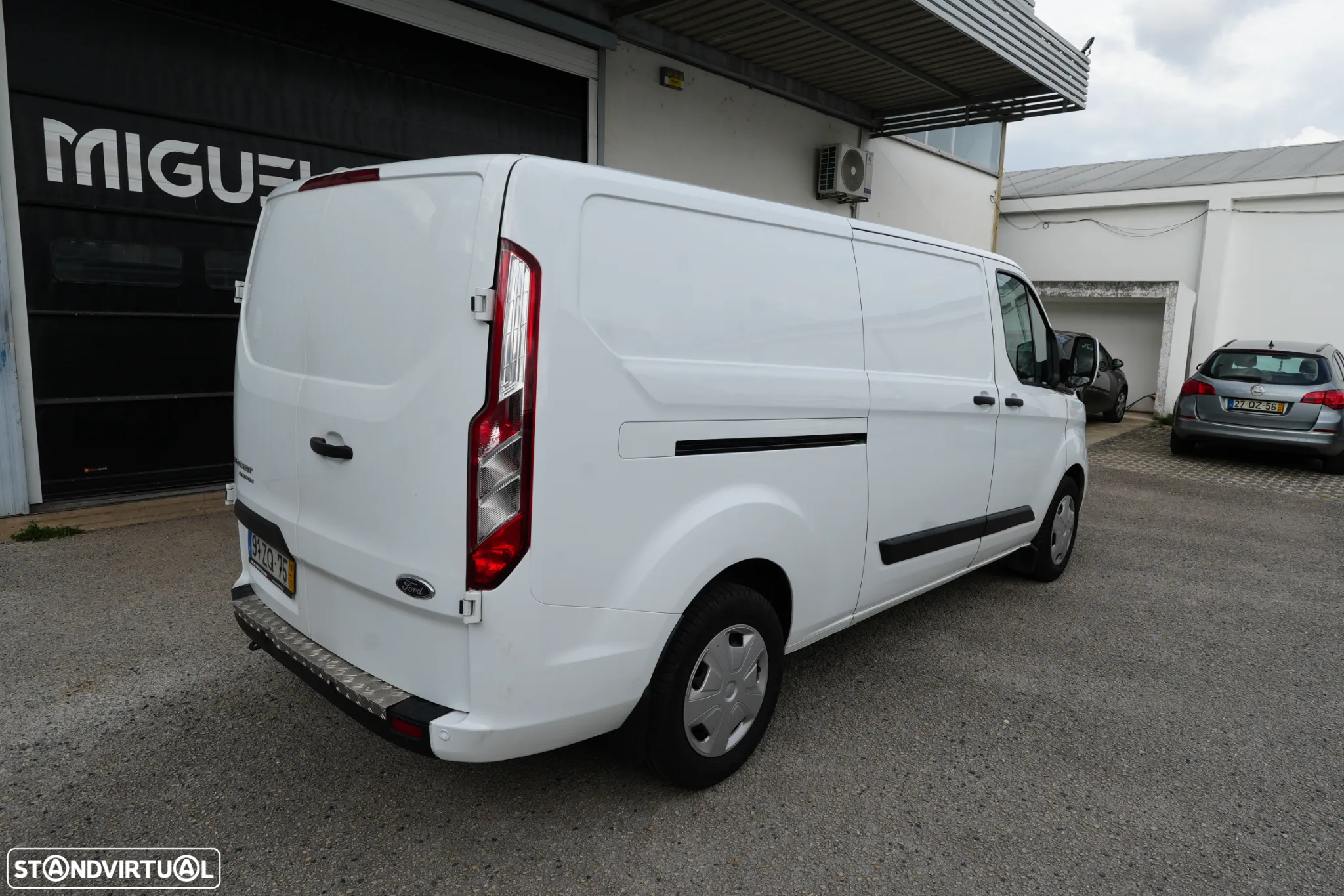 Ford Transit Custom Maxi Longa 2.0EcoBlue 130cv L2 - 4